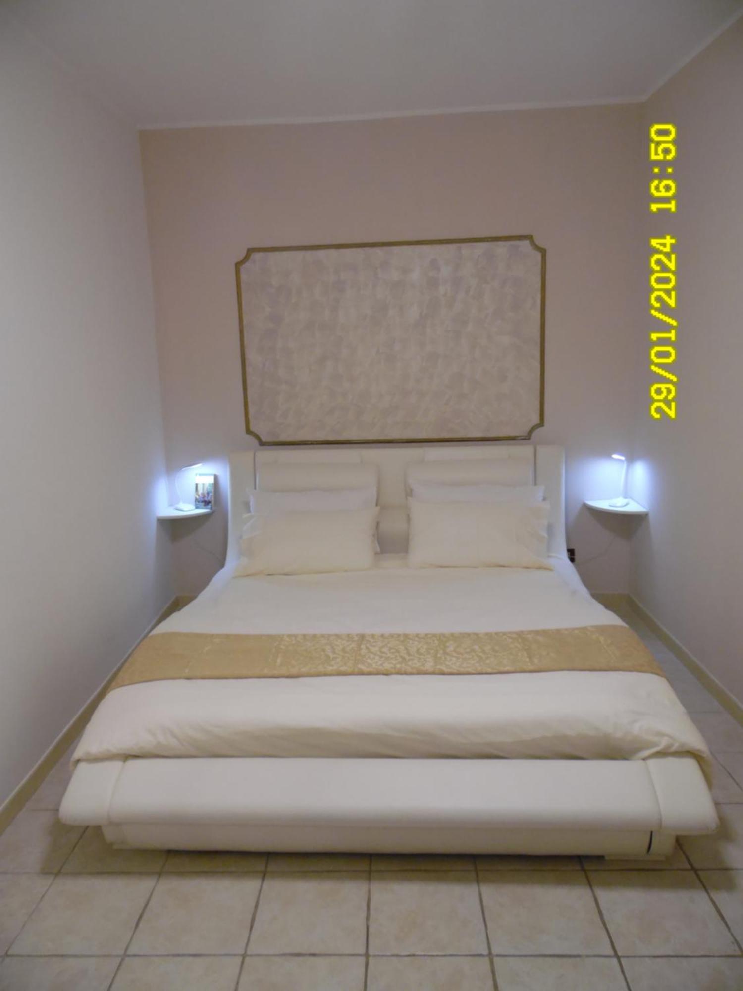 La Casa Di Giuditta - B&B Casa Vacanze - Ramacca Екстериор снимка